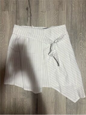 3 for $14 active USA White Pinstripe Wrap Skirt with Tie Detail size small